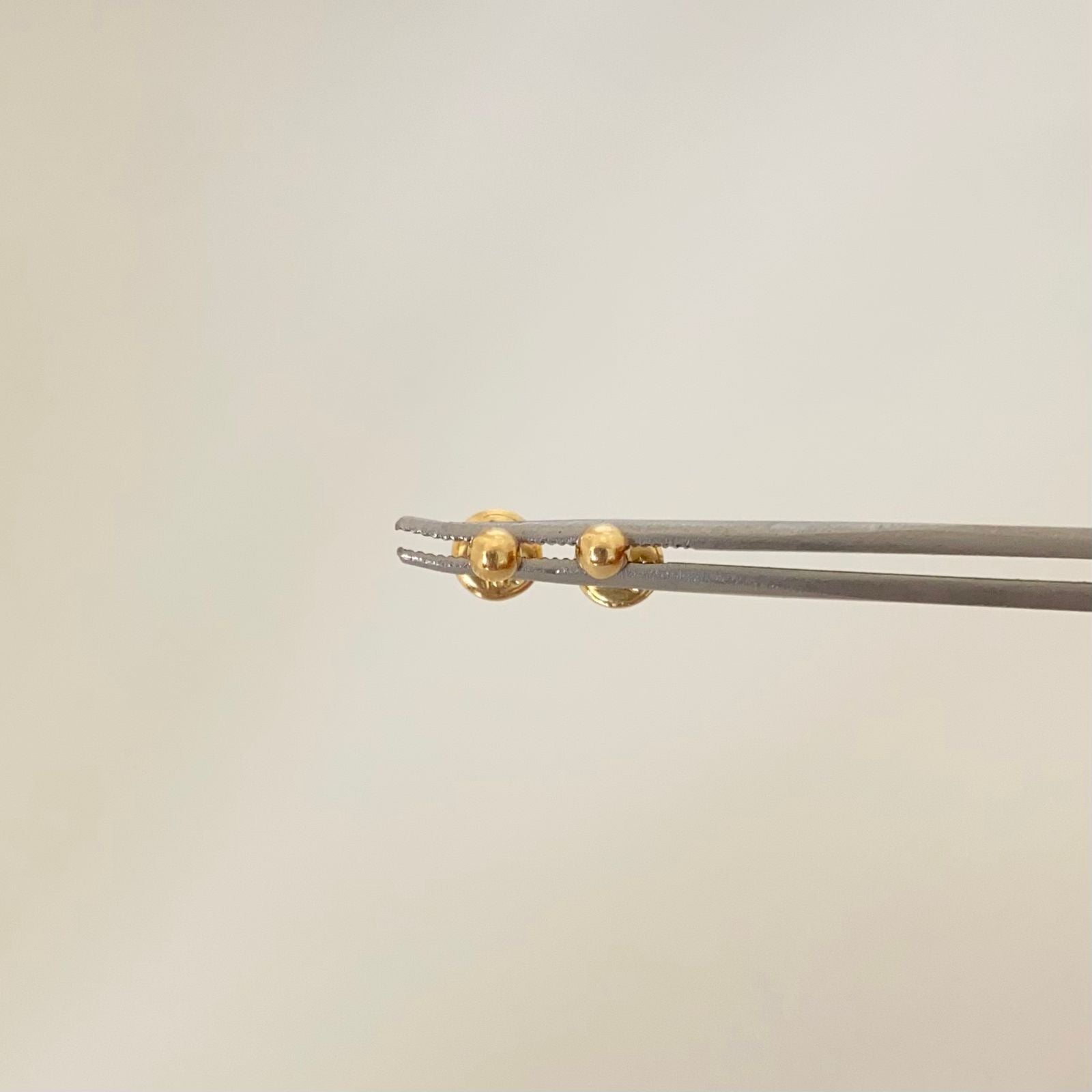 Topos media bola lisa Oro amarillo 18k 0,45 Gr / 3,0 mm